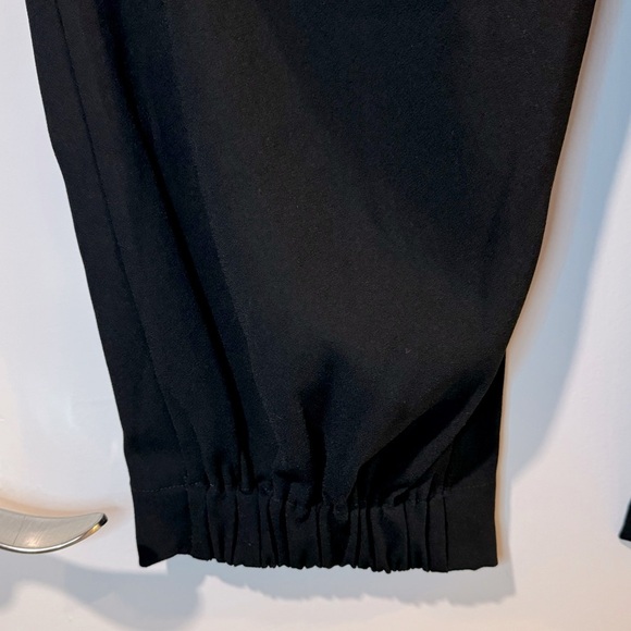 NWT Rachel Roy black trousers with side and back pockets - Picture 5 of 7